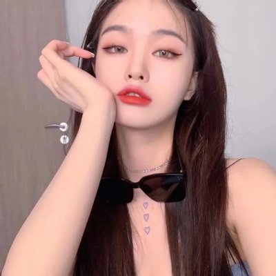 在微尘中漫舞